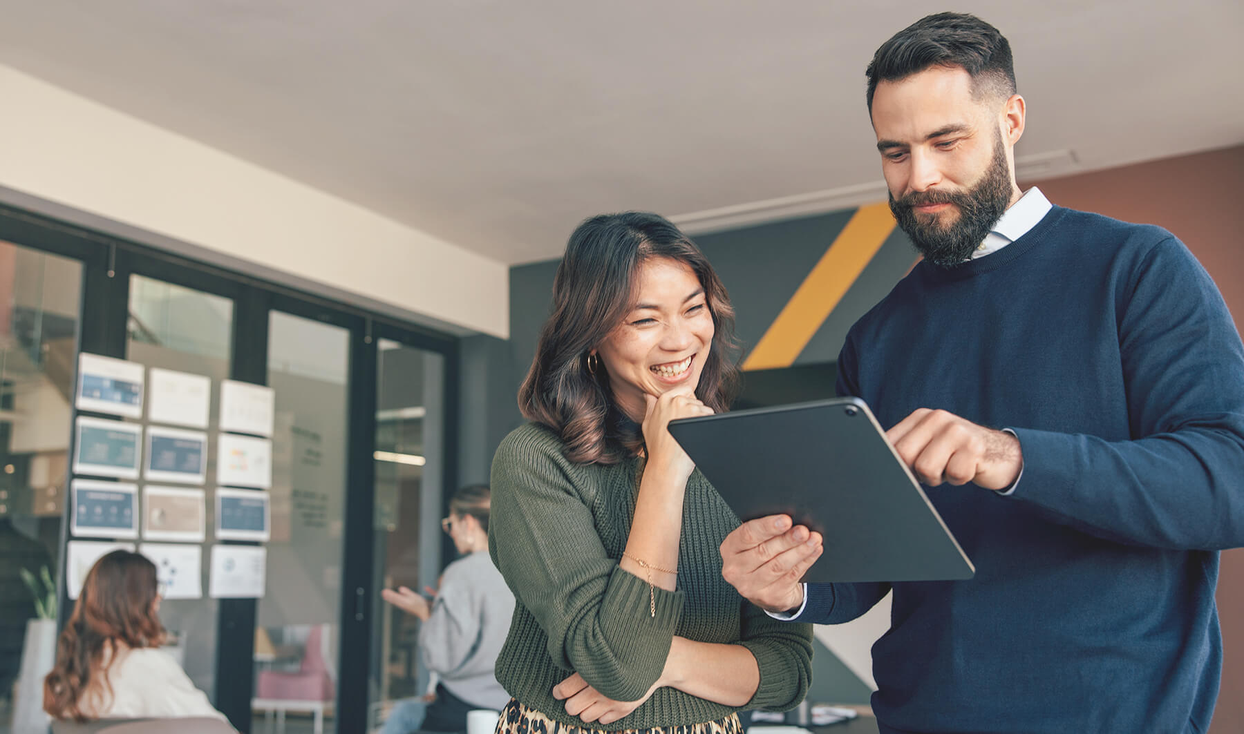 Commonalities Between a Modern Intranet and an Employee App